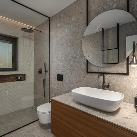 Ameli With Swimming Pool Apartment *