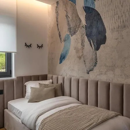 Apartment Ameli With Swimming Pool *